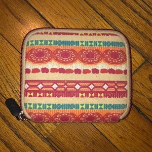 Laptop charge holder